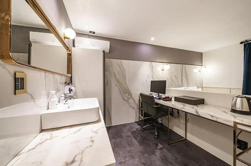 Brown-Dot Hotel Geomdan Incheon Motel