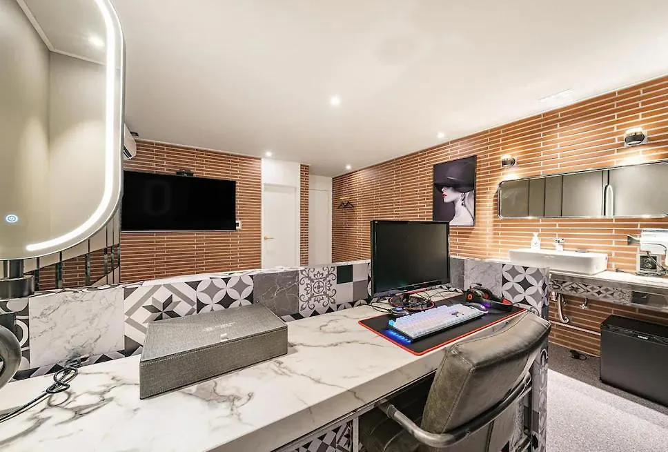 モーテル Brown-Dot Hotel Geomdan インチョン広域市