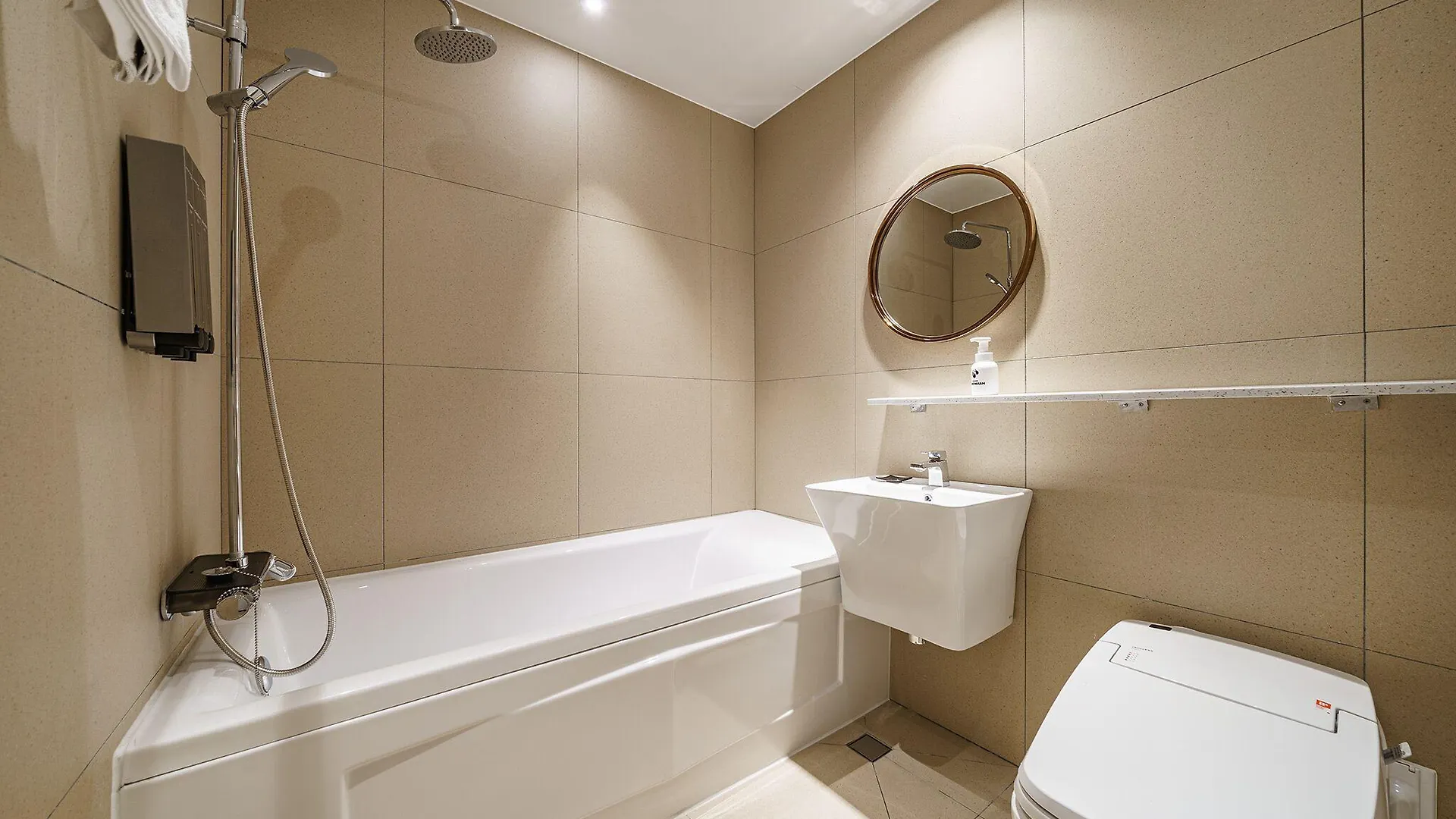 Brown-Dot Hotel Geomdan Incheon Motel